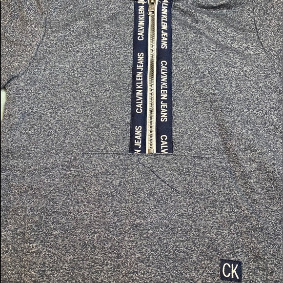 Calvin Klein footless jumper - Picture 3 of 4